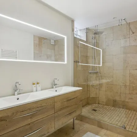 Beautiful 100m2 Paříž